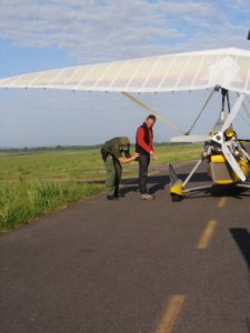 Rzeszow EPRZ : passage de l'aeroclub  l'aeroport international