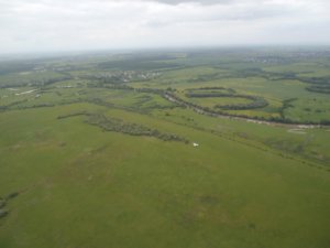 UKLL, STRUSKE, 40 km de Lviv, piste marcageuse...