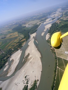 en autogire vers la Hongrie : fleuve Po