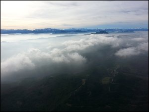 thumbs/20151215_142437-Pyrenees.jpg