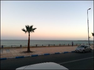 thumbs/20151221_182332Dakhla-vue-de-notre-hotel.jpg