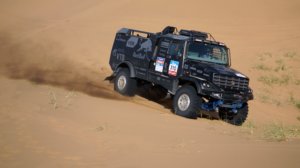 DSC09905-camion-sur-dune