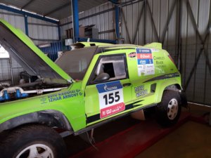 thumbs/20170922_084300-competitor-of-the-Silkway-Rallye.jpg