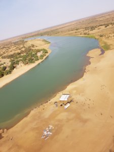 Mboumba-podium-fleuve-vue-d-ulm