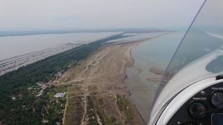 ulm-vol-Albanie-etang-cotier