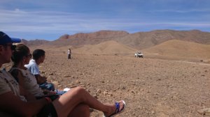 thumbs/dsc_0457-Rallye-du-Maroc-2019-attente-Charlyenne.jpg