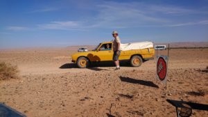 thumbs/dsc_0764-Rallye-du-Maroc-2019-vous-etes-a-l-envers.jpg