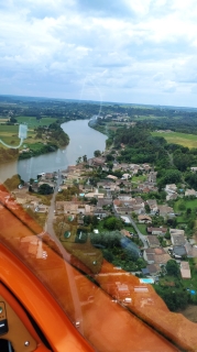 autogire remonte la Dordogne