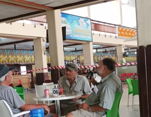 tableau-de-la-galerie-aeroport-Inhambane-gyrocopter-africa