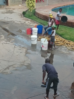 Nampula-corvee-d-eau gyrocopter-africa